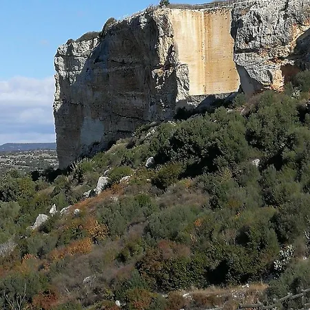 Domo Grazia Deledda Monteleone Rocca Doria